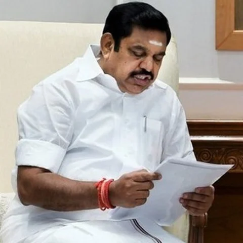 '5 சதவிகிதத்துக்குள் தினகரனை அடக்க வேண்டும்!' - எடப்பாடியிடம் அச்சம் தெரிவித்த எம்.பி-க்கள்