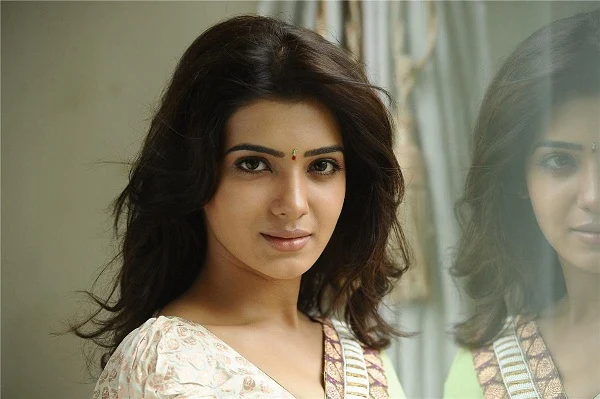 வெல்வெட் கேக், ஆர்டினரி கேக் ரெண்டும் பார்சல் சமந்தாவுக்கு!! #HBDSamantha