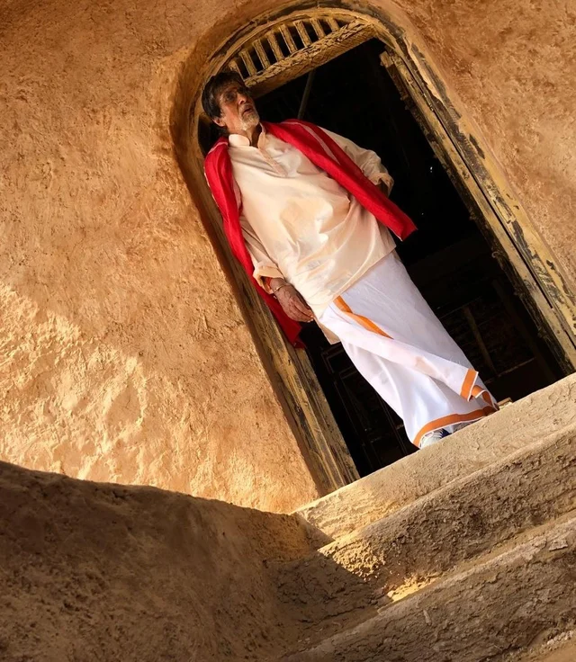 வேட்டி சட்டையில் கலக்கும் அமிதாப் பச்சன்! - `உயர்ந்த மனிதன்’ ஷூட்டிங் ஸ்பாட் ஸ்டில்ஸ்