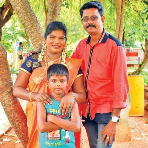 ``போய்யா உனக்காக என் ரத்தத்தை வேஸ்ட் பண்ணிட்டேன்!’’ - `அறந்தாங்கி’ நிஷா
