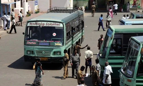 புகார் மீது நடவடிக்கை எடுத்தால் போராட்டம்: தவிப்பில் தூத்துக்குடி அதிகாரிகள்!
