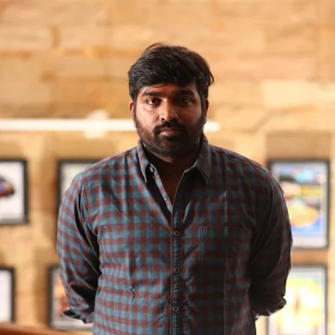 இந்தியளவில் அதிக சம்பளம் வாங்கும் டாப் 5 தமிழ் நடிகர்கள்! - அஜித் பெயர் மிஸ்ஸிங்