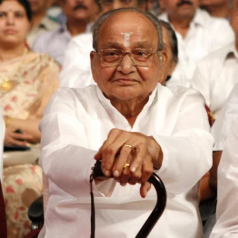 இயக்குநர் கே.விஸ்வநாத்துக்கு 'தாதா சாகேப் பால்கே' விருது