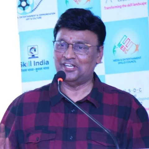 எஸ்.ஏ.சந்திரசேகர் கொடுத்த தைரியத்தில்தான் பேசினேன் - பாக்யராஜ் !
