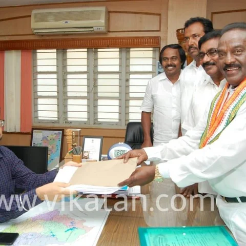 கன்னியாகுமரி தொகுதியில் மூன்று கோடீஸ்வர வேட்பாளர்கள் - முதலிடத்தில் வசந்தகுமார்!