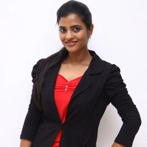 '' கலரைப் பார்க்காதீங்க; பொண்ணுங்க திறமையைப் பாருங்க!'' - நடிகை ஐஸ்வர்யா ராஜேஷ் #AcceptTheWaySheIs