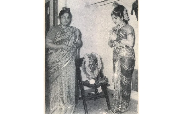 ஜெர்சி மாடுகள், பிரேசில் காபி, மருத்துவமனை உறுதி! ஜெயலலிதா பற்றி தோழியின் நினைவலைகள்