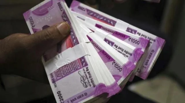 டி.ஹெச்.எஃப்.எல் மீது ரூ. 31,000 கோடி கடன் மோசடி புகார்! ஏன், எதற்கு?