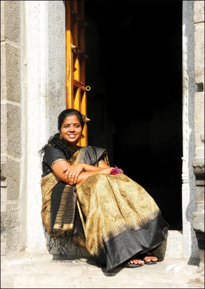 பிரியங்கா to தமிழிசை: 7 நிமிட வாசிப்பில் ஆனந்த விகடனின் 10 அம்சங்கள்!