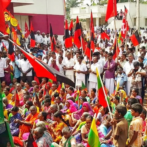 கடலூர் அருகே மணல் குவாரியை மூடக் கோரி ஆர்ப்பாட்டம்!