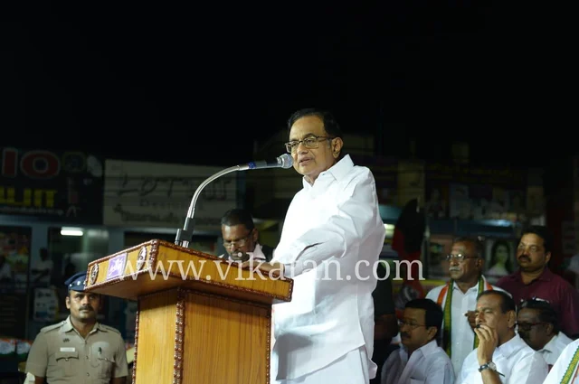 ``மத்தியில் காங்கிரஸ் ஆட்சி அமைந்த அடுத்த நாளே தமிழகத்தில் தி.மு.க ஆட்சி!' - ப.சிதம்பரம்