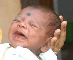 ஃபேஸ்புக் மூலம் ரூ. 8 லட்சத்திற்கு பச்சிளம் குழந்தை விற்பனை!