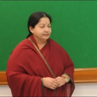 முதல்வர் பற்றி வதந்தி..! ஃபேஸ்புக், வாட்ஸ்அப்பை கண்காணிக்கிறது போலீஸ்