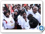 சென்னை வந்த ஆ.ராசாவுக்கு தொண்டர்களின் வரவேற்பு...