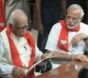 காந்திநகர் தொகுதியில் அத்வானி வேட்பு மனு தாக்கல்!