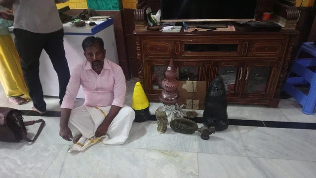 ஏ.கே 47, ஸ்டென் கன்... - தேனி போலீஸாரை அதிரவிட்ட கொள்ளையர்கள்!