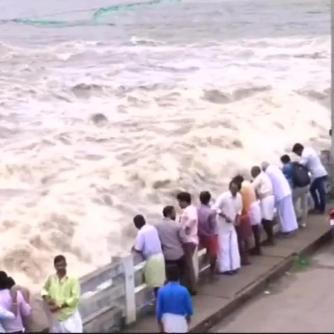 `கேரளாவுக்குச் செல்ல வேண்டாம்...!' - மக்களுக்கு எச்சரிக்கைவிடுக்கும் அமெரிக்கா