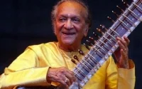 சிதார் இசைக் கலைஞர் பண்டிட் ரவிசங்கர் காலமானார்
