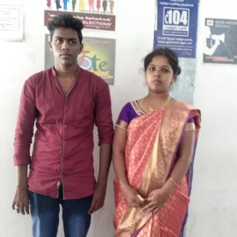 காதலர் தினத்தில் பாதுகாப்புக் கோரி கலெக்டர் அலுவலகத்தில் தஞ்சம் புகுந்த காதல் ஜோடி!