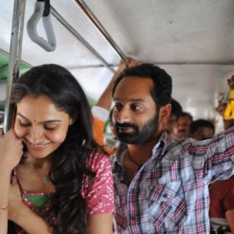 ’அன்னாயும் ரசூலும்'... இது எழுவதும் விழுவதுமான காதலின் அதிசயம்! - மலையாள கிளாசிக் பகுதி 3