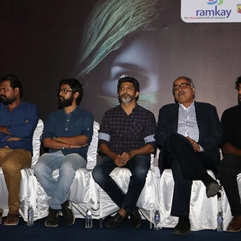 'தனி ஒருவன்' சக்ஸஸ் மீட்டில் அப்படி பேசியதற்காக மன்னிப்பு கேட்டுகொள்கிறேன் - இயக்குநர் மோகன் ராஜா