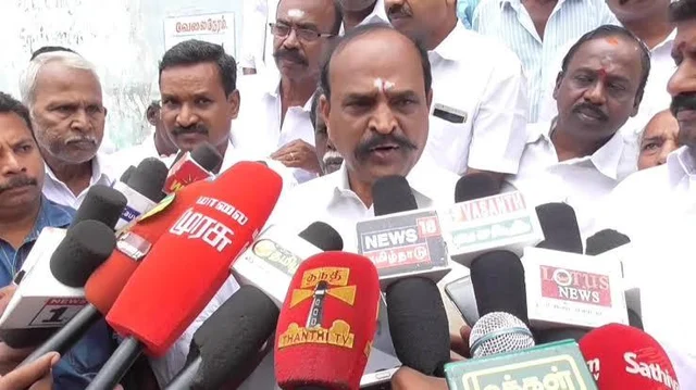 ‘நடிகர் கமல்ஹாசன் மிகுந்த மன அழுத்தத்துடன் இருக்கிறார்’- அமைச்சர் கடம்பூர் ராஜூ