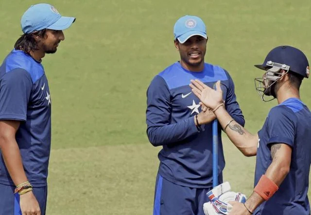 ஆஸி தோல்விக்கு முற்றுப்புள்ளி வைக்க தோனிக்கு 5 அறிவுரைகள்!