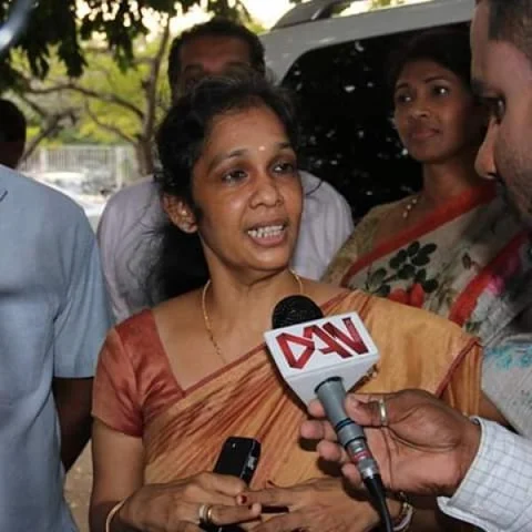 `விடுதலைப்புலிகளுக்காக ஒலித்த குரல்!'- மீண்டும் இலங்கை அமைச்சரானார் விஜயகலா மகேஸ்வரன்
