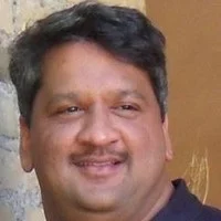 ரூ.1 கோடி சம்பளத்தை உதறி ஆம் ஆத்மியில் இணைந்தார் லால்பகதூர் சாஸ்திரி பேரன்!