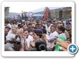 சென்னை வந்த ஆ.ராசாவுக்கு தொண்டர்களின் வரவேற்பு...