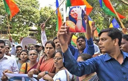 அனிதா முதல் பாயல் வரை... சபிக்கப்படும் பெண் கல்வி!