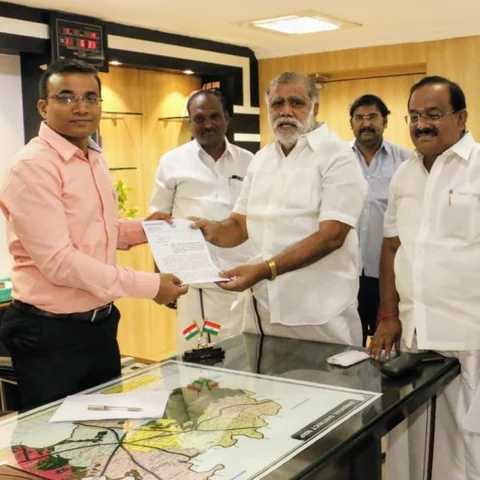 பாரபட்சம் காட்டும் அரசு… தாகத்தில் தவிக்கும் நான்கு தொகுதி மக்கள்!
