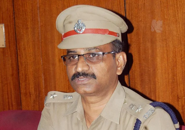 ஏசி வெடித்து 3 பேர் பலியான சம்பவத்தில் திடீர் திருப்பம் - சொத்துக்காக நடந்த கொலையா?