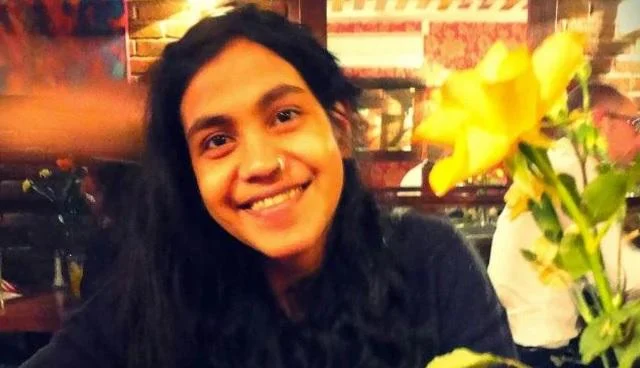 `இப்படிச் சொல்வாங்கன்னு நினைக்கல; என் நிலைமையை நேரில் பாருங்கள்!' - உயிருக்குப்போராடும் இந்தியப் பெண் கண்ணீர்