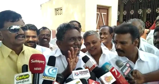 `அவருக்கு சந்தோஷம்னா எனக்கு சந்தோஷம்தான்!' - ஈ.வி.கே.எஸ்.இளங்கோவன் குறித்து ரவீந்திரநாத்குமார்