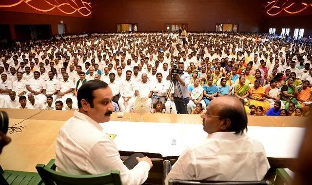`நம்மை நாமே ஏமாற்றிக்கொண்டோம்!' - கொந்தளித்த ராமதாஸ்; `ஆதங்க' அன்புமணி