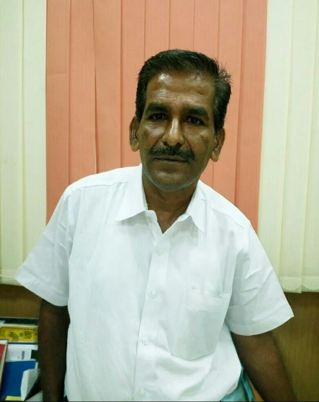 ”பராமரிப்பு இல்லாத பார்க்கிங் ஏரியாவுக்கு 10 ரூபாய் வசூல்!” - மதுரை மீனாட்சியம்மன் கோயில் பிரச்னை