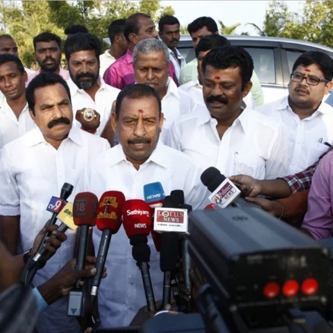 ஓ.எஸ்.மணியன் புறக்கணித்தது ஏன்?- இரண்டு காரணங்கள்!