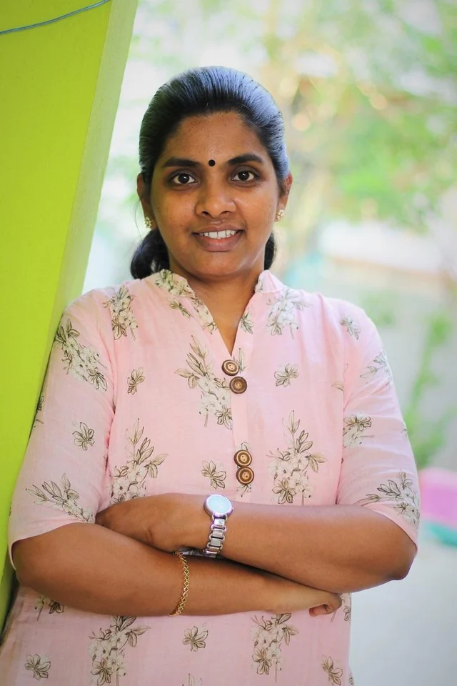மன அழுத்தம் முதல் வாட்ஸ்அப் பிசினஸ் புதுமை வரை... `யுனிக் த்ரெட்ஸ்’ ஷண்முகப்ரியா