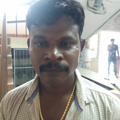 ` ஏமாற்றத் தெரிந்தது; தப்பிக்க வழி தெரியல!' - `நவரத்தினக் கல்' திருடன் தானாகச் சிக்கிய ருசிகரத் தகவல்