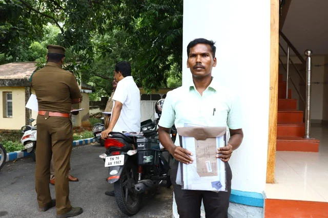 ``தொடர்ந்து பிரச்னை செய்தால்...!” - காவல்துறை அதிகாரிகளை எச்சரித்த மனித உரிமை ஆணையம் #Sterlite