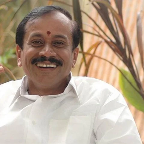 ``மத நல்லிணக்கத்துக்கு எதிராகப் பேசுகிறார்” - ஹெச்.ராஜா மீது ஆற்காடு காவல் நிலையத்தில் புகார்