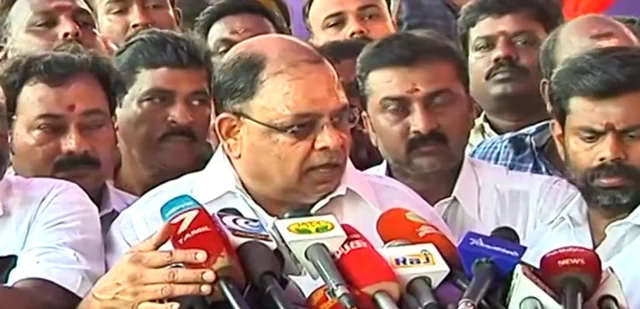 `அ.தி.மு.க-வில் இருக்கும் ஸ்லீப்பர் செல் யார்?' - போட்டுடைத்த வெற்றிவேல்