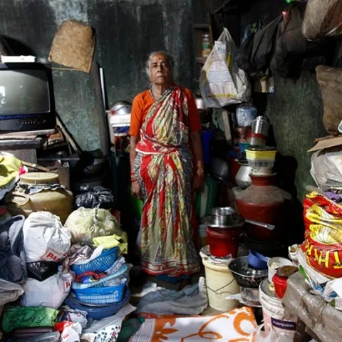 ``எம்.ஜி.ஆர் கொடுத்த வீடு... யாருக்கும் கொடுக்க மாட்டேன்!" திருவல்லிக்கேணி குள்ளம்மாள் பாட்டியின் கதை