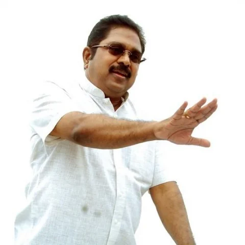 `மக்களுக்கு சர்வீஸ் செய்வதெல்லாம் வேஸ்ட் சார்!' - தேர்தல் முடிவுகளால் அதிர்ச்சியில் உறைந்த அ.ம.மு.க.