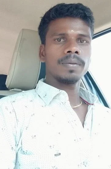 3 பை நிறைய பணம்... உயிருக்குப் போராடிய மனிதர்கள்... நெகிழவைத்த 108 ஆம்புலன்ஸ் ஊழியர்கள்! #FeelGoodStory