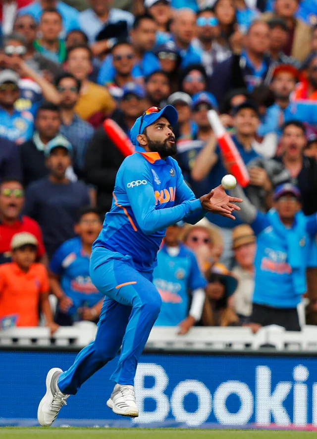 #INDvAUS தவான், கோலி, புவி அசத்தல்..! ஆஸியை வீழ்த்தியது மென் இன் புளூ Live Update, ICC Cricket World Cup 2019