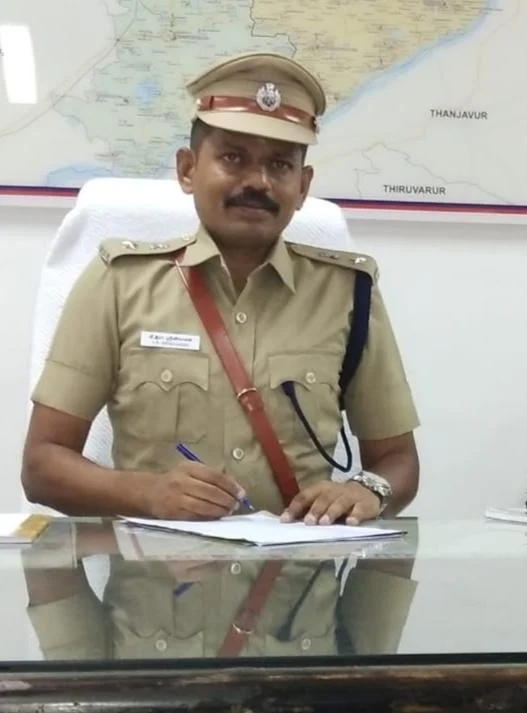 டிக்-டாக்கில் அ.தி.மு.க, பா.ம.க-வை விமர்சித்த வி.சி.க பொருளாளர்! - வலைவீசும் போலீஸ்