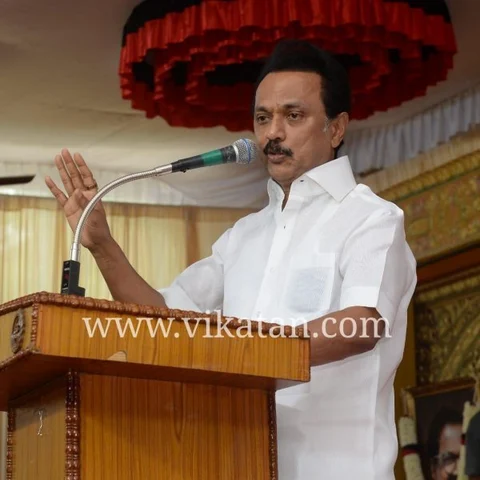 `மத்திய அரசுக்கு கடந்த கால வரலாறு தெரியவில்லை' - கோவையில் ஸ்டாலின் ஆவேசம்