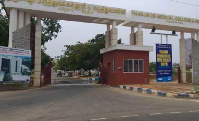 தனியார் மருந்தகங்கள் வளர்ச்சிக்குத் துணைபோகும் அரசு மருத்துவமனைகள்: ஆர்.டி.ஐ. தகவல்கள் சொல்வது என்ன?